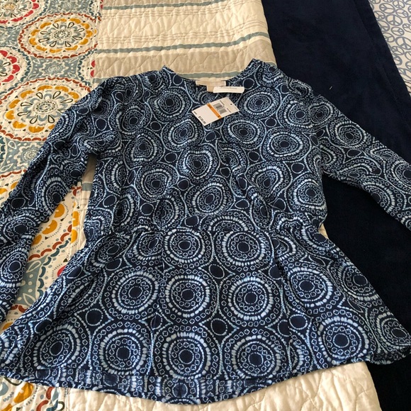 NWT! MICHAEL KORS BLUE PATTERN BLOUSE Size: Small - Picture 5 of 5